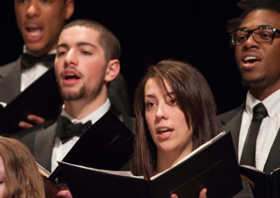 Buffalo State Chamber Choir performing