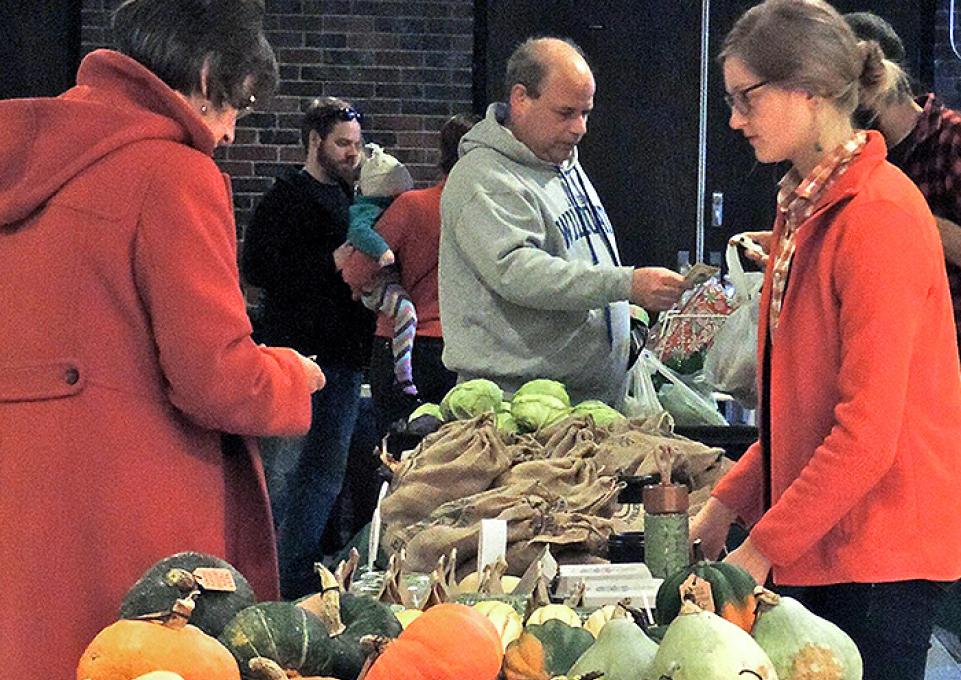 farmers-market1.jpg