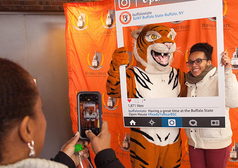 benji the bengal and prospective student